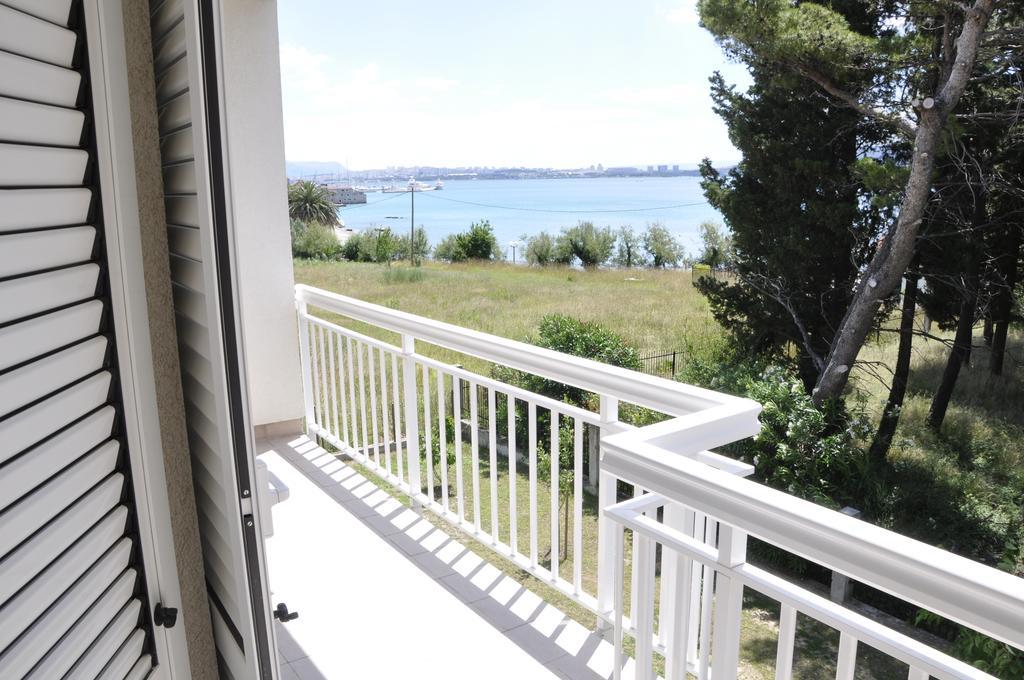 Villa Flora Kaštela Chambre photo