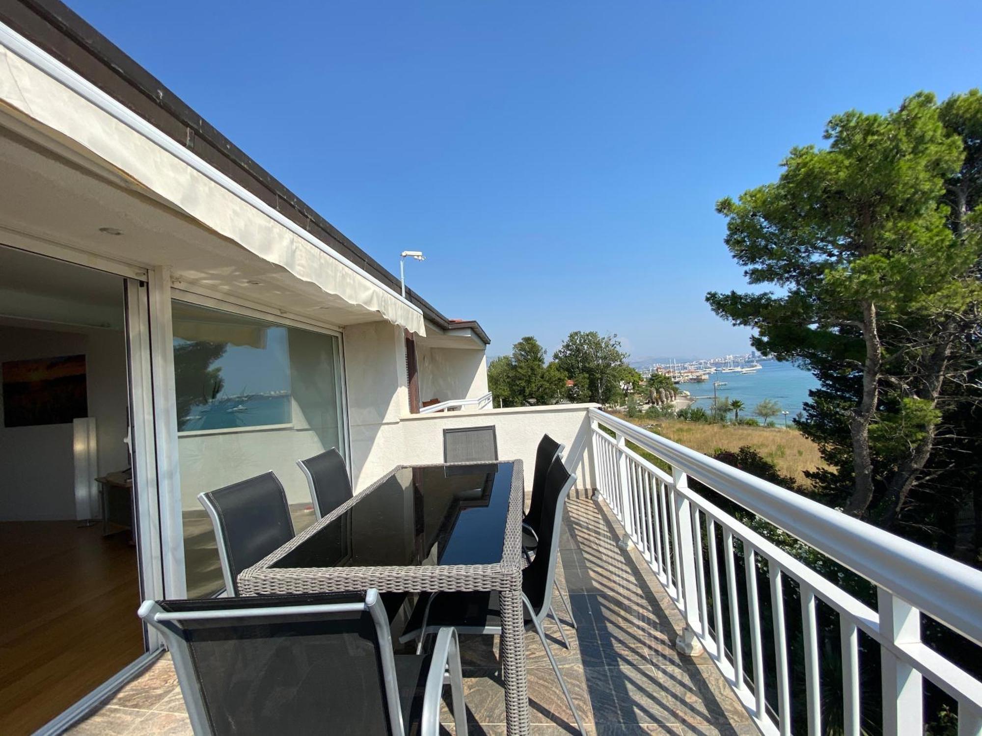 Villa Flora Kaštela Extérieur photo
